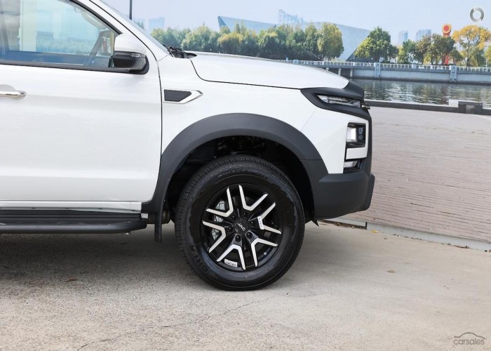 Used 1
                    JAC T9
                     for Sale Image