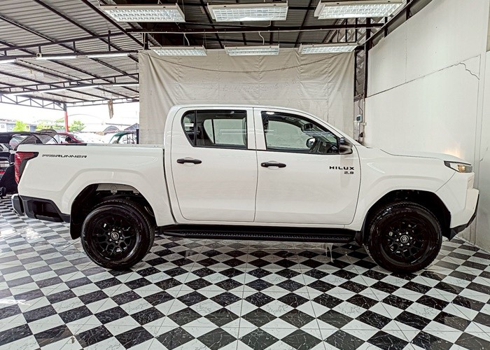 Used 1
                    TOYOTA
                     for Sale Image