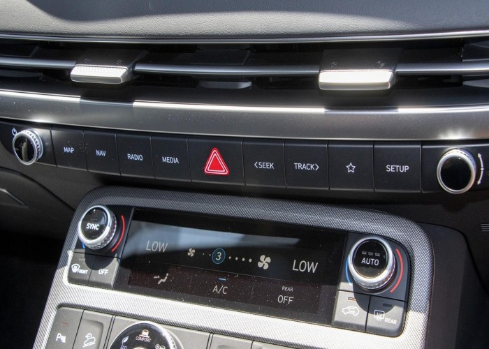 Used 1
                    HYUNDAI
                     for Sale Image