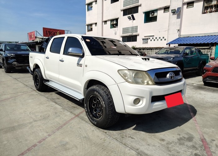 Used 7
                    TOYOTA
                     for Sale Image