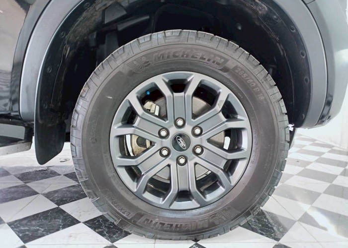 Used 5
                    FORD
                     for Sale Image