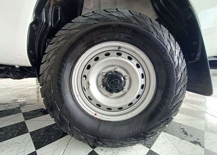 Used 7
                    TOYOTA
                     for Sale Image