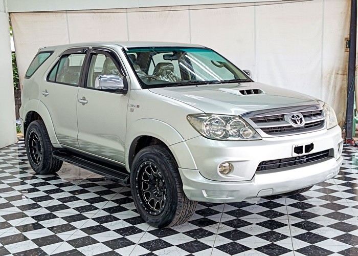 Used 4
                    TOYOTA
                     for Sale Image