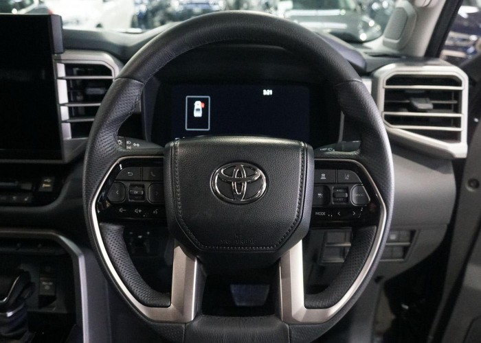 Used 1
                    TOYOTA
                     for Sale Image