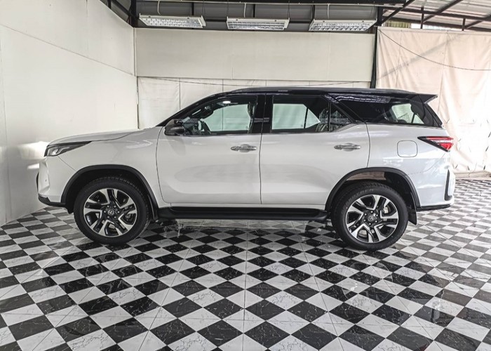 Used 1
                    TOYOTA
                     for Sale Image