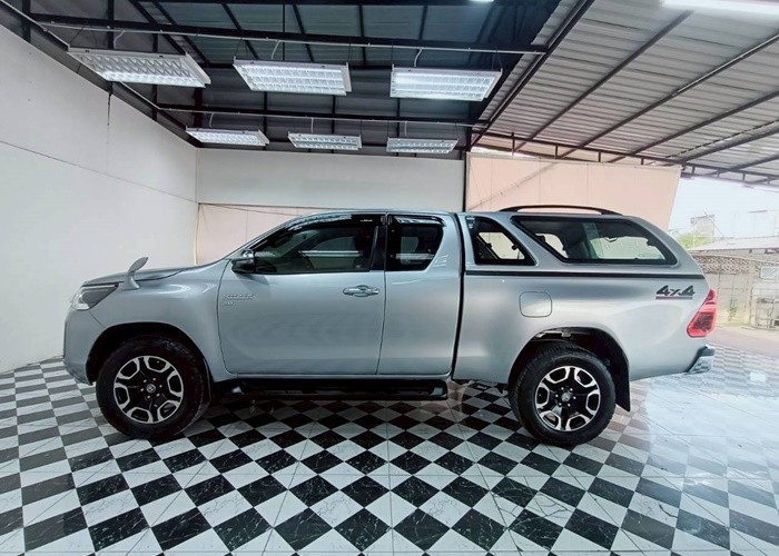 Used 8
                    TOYOTA
                     for Sale Image