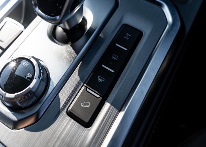 Used 1
                    JAC T9
                     for Sale Image